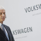 El presidente de Volkswagen, Matthias Müller, en la presentación de los resultados en Wolfsburg.-EFE / JULIAN STRATENSCHULTE