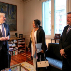 Méndez de Vigo, Fatma Moura, Juan Luís Larrea y José Ramón Lete, en la reunión de este lunes-JUAN MANUEL PRATS