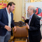 El alcalde de Valladolid, Óscar Puente, y el director de la Seminci, Javier Angulo, presentan la 62 edición de la Semana Internacional de Cine de Valladolid-R. Valtero / ICAL