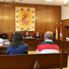 Juicio a dos acusados, uno de ellos una empleada de la Comisión Nacional del Mercado de Valores (CNMV), por presunto delito de estafa o de apropiación indebida en Segovia-Ical