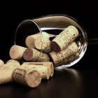 Corchos de botellas de vino, imagen de archivo.- E.M.