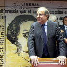 Juan Vicente Herrera, instantes antes de intervenir ante los senadores castellanos y leoneses.-ICAL