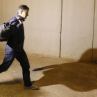Oriol Pujol, entrando esta noche en la prisión de Brians 1.-ÁLVARO MONGE