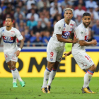 Depay, Mariano y Fekir, durante un partido contra el Estrasburgo.-/ ANDRE FERREIRA / ICON SPORT