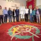 Productores de espárrago, portavoces de los grupos de la Diputación y el alcalde de Tudela ayer, en la presentación.-EL MUNDO