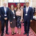 Silvia Clemente, ayer, junto a otros participantes del CALRE.-ICAL
