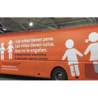 Autobús que publicita la campaña ‘Hazte oir’.-EL MUNDO 
