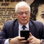 El ministro de Exteriores, Josep Borrell, en su comparecencia en el Senado este jueves.-ZIPI (EFE)