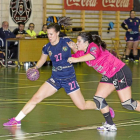 Silvia Arderius en juna acción de un partido.-M. Á. SANTOS