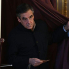 François Fillon, tras votar en París.-AFP / ERIC FEFERBERG