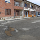 Carretera de Castrejón en Nava del Rey, lugar en el que se produjo el homicidio.-PABLO REQUEJO / PHOTOGENIC