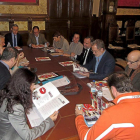 Los miembros del Consejo Rector de la Seminci durante su reunión del pasado mes de diciembre.-EL MUNDO