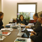 La vicepresidenta del Gobierno, Soraya Sáenz de Santamaría, preside la reunión sobre la situación tras los atentados de París.-