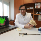 Joel Joshi Otero, especialista en cirugía oral y maxilofacial en el Hospital Recoletas Burgos y en el Centro Médico Calzadas.-RAÚL G. OCHOA