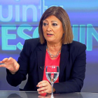 Teresa López durante ‘La Quinta Esquina’, programa emitido en La 8 de Valladolid.-J.M.LOSTAU