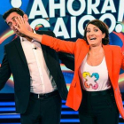 Arturo Valls y Sílvia Abril, durante el desenfadado cambio de mando en el concurso de A-3 ¡Ahora caigo!.-ATRESMEDIA
