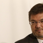 El ministro de Justicia, Rafael Catalá, en un desayuno informativo, este lunes en Madrid.-EFE / JAVIER LIZÓN