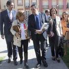 El consejero de Sanidad, Antonio María Sáez, la Presidenta de las Cortes, María Josefa Garcia Cirac , y la alcaldesa de Zamora, Rosa Valdeón, participan en un acto del PP de Zamora-Ical