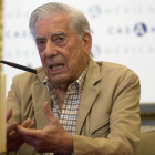Vargas Llosa, en la presentación de su último libro-JUAN MANUEL PRATS
