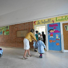 Foto de archivo de la entrada a clase en un colegio de infantil-E. M.