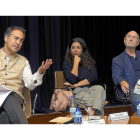 Guillermo Martín, Zoya Akhtar y Javier Angulo, ayer-M. FERNÁNDEZ