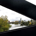 Museo de la Ciencia, junto al río Pisuerga, visto desde el Puente Colgante-ICAL