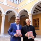 El arzobispo de Valladolid, Ricardo Blázquez, presenta el libro del historiador Javier Burrieza.-ICAL