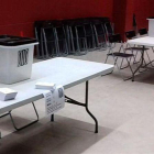 Urnas preparadas para el referéndum, el pasado 1 de octubre.-TWITTER / RAPHAEL MINDER