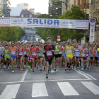 Salida de una pasada Media Maratón Ciudad de Valladolid.-J.C. CASTILLO