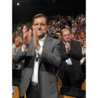 Herrera aplaude junto a Mariano Rajoy-ICAL