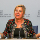 Rosa Valdeón, en un momento de su comparecencia ante la prensa-J. M. LOSTAU