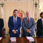El alcalde de Valladolid, Óscar Puente; el concejal de Hacienda, Juan Antonio Gato; el director de la Fundación Santa María la Real, Juan Carlos Prieto; y el responsable de programas de empleabilidad de la Fundación Telefónica, Matías Figueroa, presentan-ICAL