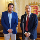 El alcalde, Óscar Puente, y el rector de la Universidad de Valladolid, Antonio Largo, mantienen una reunión de trabajo-ICAL