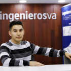 El ingeniero Daniel Sierra en las instalaciones del Colegio Oficial de Ingenieros Industriales de Valladolid.-J. M. LOSTAU