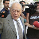 El 'expresident' Jordi Pujol, este miércoles, a la salida de su domicilio en Barcelona.-Foto: EFE / MARTA PÉREZ