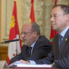 León de la Riva y Alfredo Blanco presentan la liquidación del presupuesto-M. Á. SANTOS