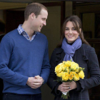 Fotografía de archivo. El príncipe William junto a su mujer, Kate Middleton.-Foto: ALASTAIR GRANT / AP