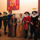Miembros y voluntarios del departamento de iniciativas culturales ‘El Pilar’ ataviados para la recreación histórica.-E.M.