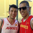 Sergio de la Fuente y Nacho Martín se hacen un selfie antes de partir a Baku-El Mundo