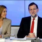 El presidente del Gobierno, Mariano Rajoy, preside junto a María Dolores de Cospedal el comité ejecutivo del PP.-Foto: JUAN MANUEL PRATS