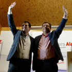 El candidato del PSOE a la Junta de Castilla y León, Luis Tudanca y el candidato socialista a la Alcaldía de Salamanca, Enrique Cabero-Ical