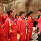 La consejera de Cultura y Turismo, María Josefa García Cirac, presenta los proyectos del programa 'Deporte y Discapacidad 2015-2016' y el libro 'Deporte adaptado y escuela inclusiva'. En la imagen saluda a los deportistas participantes en los Special Olym-ICAL