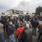 Trabajadores concentrados a las puertas de Campofrío-Santi Otero