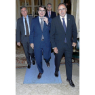 Francisco Vázquez, Alfonso Fernández Mañueco y Alfonso Polanco, instantes antes de la intervención en el Fórum Europa.-ICAL