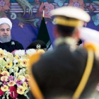 El presidente iraní, Hasán Rohaní, durante un desfile militar en Teherán.-/ TASNIM NEWS AGENCY