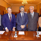 Feliciano Trebolle, Gerardo Martínez Tristán, Carlos Lesmes, José Luis Concepción y Mar Cabrejas, ayer, en el encuentro celebrado en Valladolid.-J.M. LOSTAU