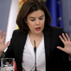 Soraya Sáenz de Santamaría, en rueda de prensa tras un Consejo de Ministros.-JOSÉ LUIS ROCA