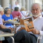 Juan Pedro Aparicio, escritor.-J. M. Lostau