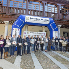 Foto de familia durante la presentación realizada ayer en el Palacio Pimentel.-EL MUNDO