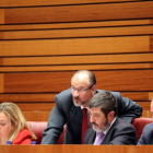 El portavoz de Ciudadanos, Luis Fuentes, junto a los procuradores María Belén Rosado, Manuel Mitadiel y David Castaño, durante la segunda sesión del Pleno de las Cortes en el que se aprueba el proyecto de Presupuestos Generales de la Comunidad para 2016-Ical